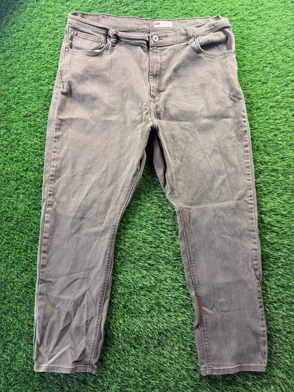 Wrangler Premium Quality Athletic Fit Jeans Mens 40x30 Olive Green Stretch Denim